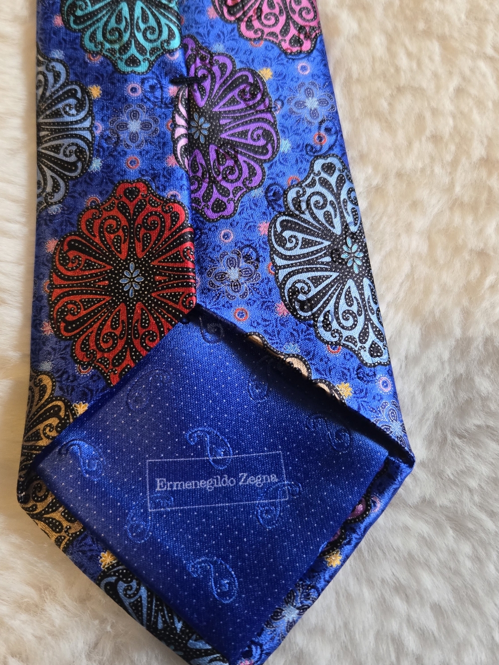 Ermenegildo Zegna Quindici Blue Tie with Multicolor Medallion Motifs - Picture 4 of 10